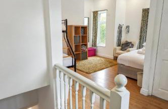 Contractors & Pets Welcome - Sleeps 1-4, less than 1 mile from M606, Ideal for Longer Stays - Foto 18