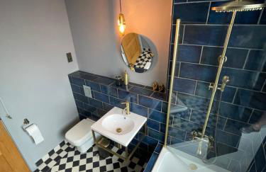 Ty Hapus Central Beaumaris - Photo 21