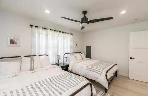 Burnett Cottage - OG - Photo 7