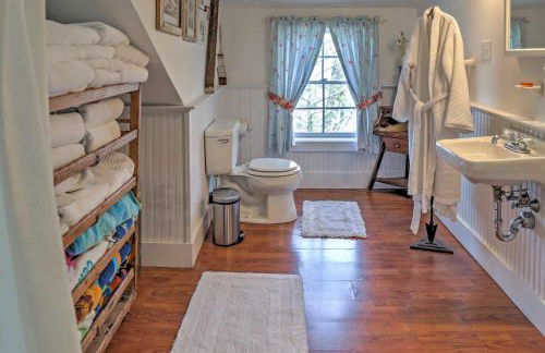 Dainty New Preston Cottage with Dock and Lake Views! - Foto 9