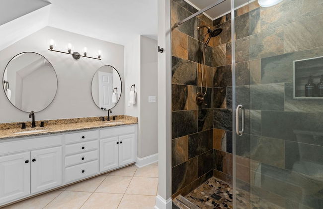 Winding Down by Avantstay Sleeps 20 Dock View - Foto 38