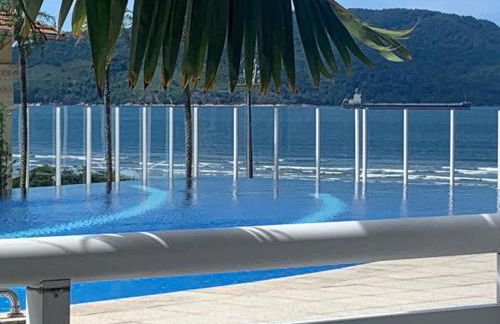 OCEAN FRONT UNLIMITED COM VISTA MAR - Wi-FI, Piscina Borda infinita Aquecida de frente ao Mar, Jacuzzi, Saunas e Academia - Photo 2