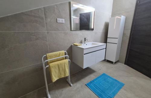 6-person apartment in sea view villa with jacuzzi - Foto 11