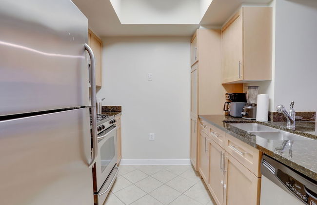 Great Business Condo at Pentagon City - Photo 20