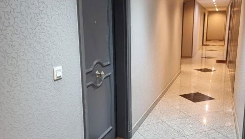 T2 Paris Disneyland Jardin Parking - Foto 3