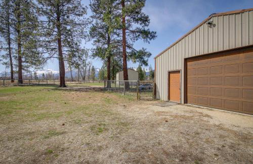 Pet-Friendly Victor Home with Fire Pit and Large Yard! - Foto 32