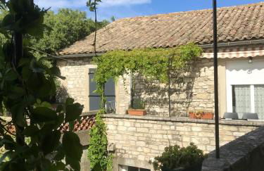 Location chaleureuse à Orgnac-l'Aven avec piscine partagée - Foto 50