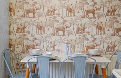 Spacious 3-Bed Home Near M1, Sky TV & Netflix Included 2x Parking Spaces Garden Fast Wifi Contractors Travellers Relocators Leisure Welcome - Foto 18