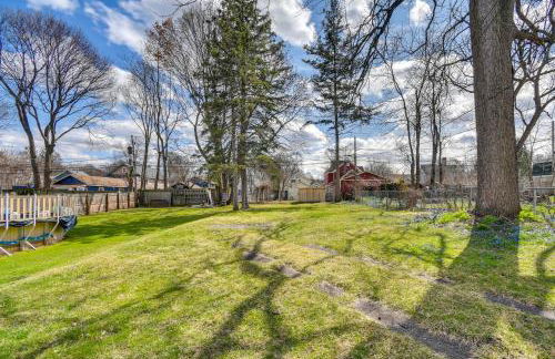 Less Than 2 Mi to Hospitals and University South Wedge Apt! - Photo 3