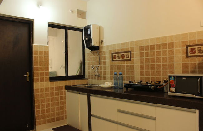 OYO 9364 Home Modern 2 BHK Pool View Candolim - Photo 7