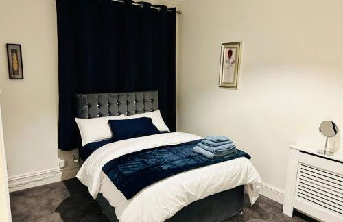 Bespoke 2 Bedroom Apt Derby City - Foto 31