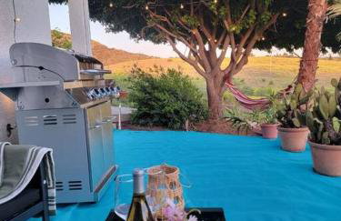 Exotic Gem Relaxing Farm Vibes Near Safari Zoo, Legoland & Wineries - Foto 22