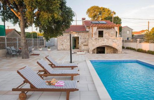 Amazing Home In Primosten - Foto 1