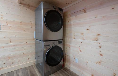 The Wilderness Cabin - Shenandoah Getaway - HotTub, Arcade, RiverAccess - Foto 28