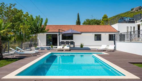 Villa Florinda with Pool and Prime Location near Split - Foto 5