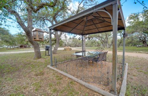 Pet-Friendly Johnson City Studio with Inspiring View - Foto 28