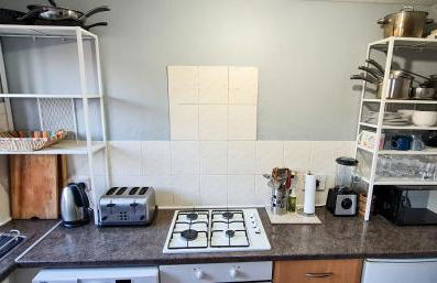 SW19 - Quiet split-level 2-bedroom maisonette with garden - Foto 3