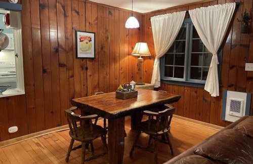 Springbrook · Cozy 2BR Mt. Hood Cabin, Fireplace & Retro Kitchen - Foto 19