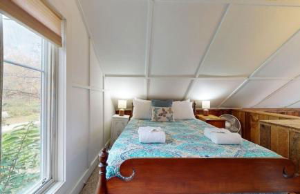 Pond View Cabin Brought to you by GetAway Vacations - Photo 10