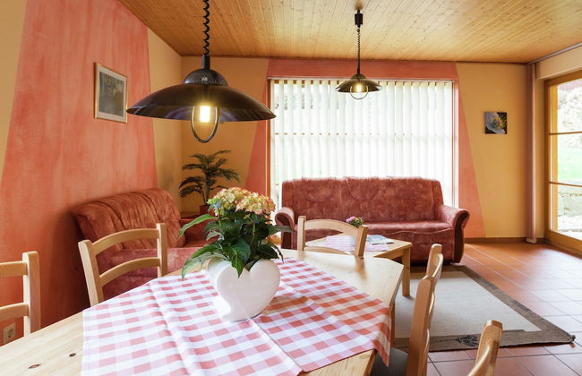 Vacation Home With Terrace in Schirgiswalde - Foto 21