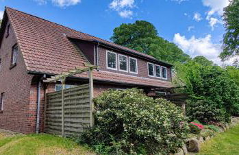 INIKAMA: Designer Apartment im Grünen – Netflix - Foto 26