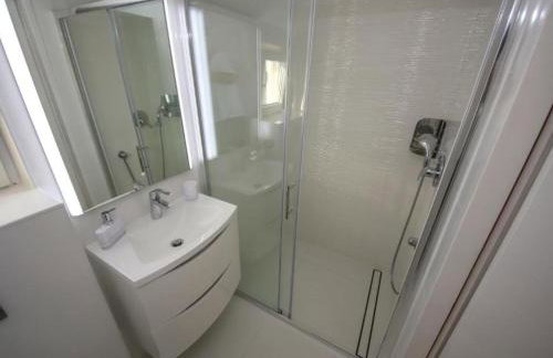 Villa Gabriel - Three Bedroom Villa with Outdoor Pool - Foto 16