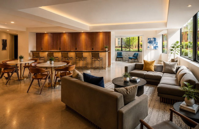 Global Luxury Suites at Georgetown - Photo 1