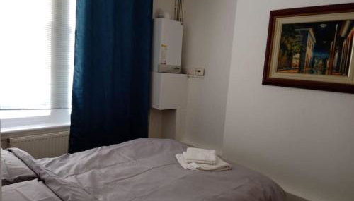 Lovely 1-bedroom flat within minutes from the beach! - Foto 5