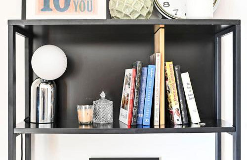 Stylish 2 bed 2 bath apt in Wembley - Foto 36