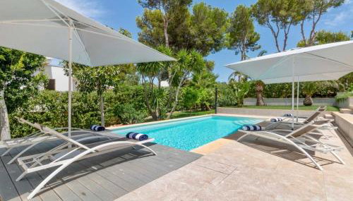 Modern exclusive Villa with Pool and Mountain View - Foto 4, Garden