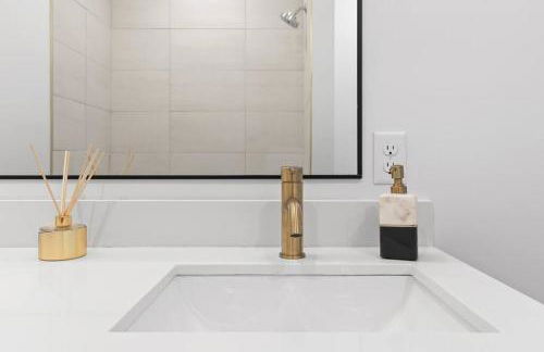 South Side Modern - Downtown Living - Amazing Location - Foto 30