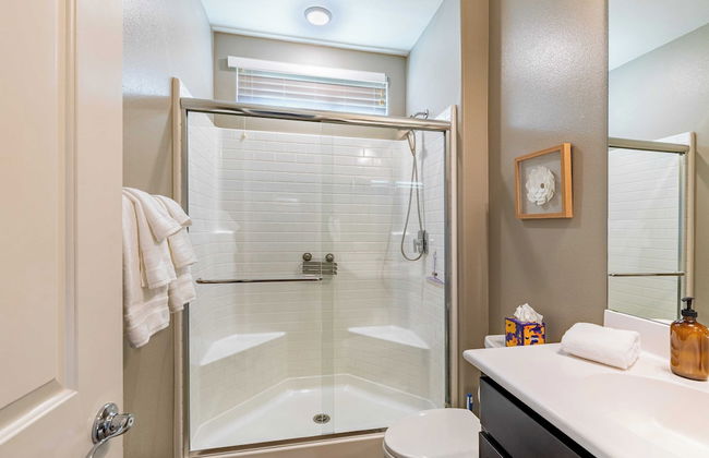 Luxe Indio Stay w/ Pool, Tiki Bar & Fire Pit Near Coachella Longfellow - Foto 19