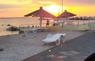 Apartmani Manuela Ljubač - Foto 38