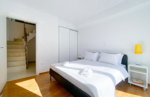 Delightful Penthouse - Photo 14