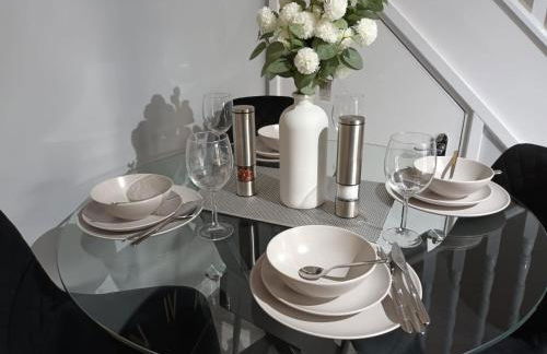 Silverlight's Place - 2BR Home in Central Oldbury - Foto 2