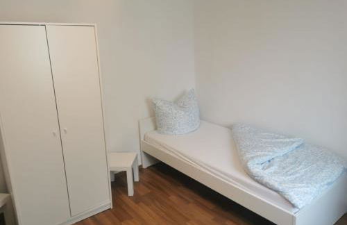 Monteurzimmer und Ferienwohnung bei Leuna, Halle, Leipzig - Foto 11