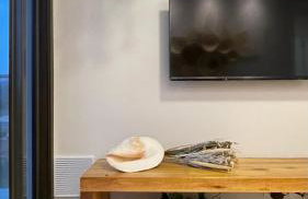 Novíssimo! Charmoso e a 3 minutos a pé da praia - Foto 6