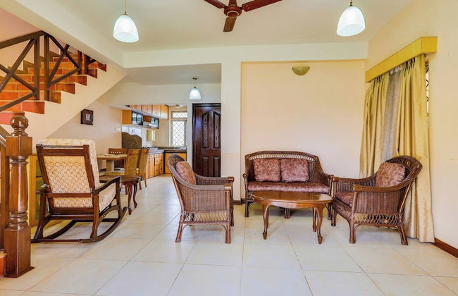 Pleasing 3 Bedroom Villa With Pool - Photo 22