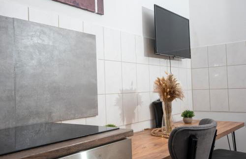 Livemore24 - Apartment 3 in Duisburg WLAN - Smart-TV - 24-7 Check-in und Küche - Photo 14