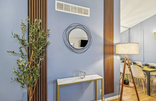 Kings, 75" TV & Backyard Fun - NearWesley - Foto 33