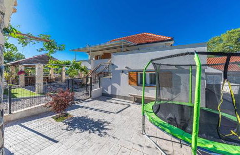 Nice Home In Trolokve - Foto 17