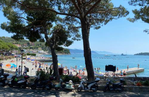 CaseMaggi Attico sul Mare, Penthouse on the Sea - Photo 35