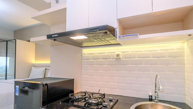 Comfort and Simply Studio Apartment at Podomoro Golf View - Foto 5, Cozinha privada