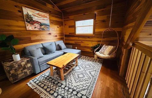 14 Guest 7 Bed 4 BR Lakefront Cabin w Hot Tub - Foto 7