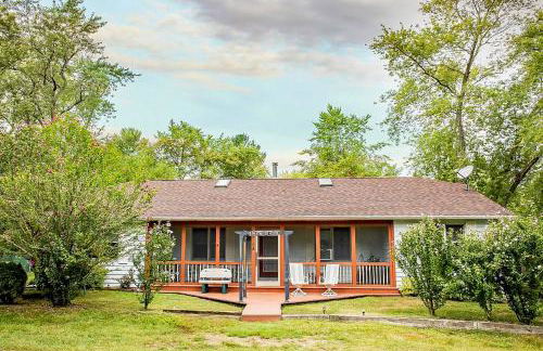 Four Bedrooms & a Beach - Photo 1