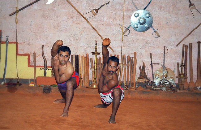 Kalaripayattu traditional martial art performance - private - Foto 2