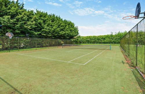 City to Country Retreat Luxury Cottage with Hot Tub - Foto 39