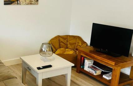 2 Bed Flat - Sleeps 8 - Pets - Garden - Parking - Foto 19