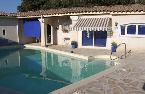 LES JARRES BLEUES - Foto 1