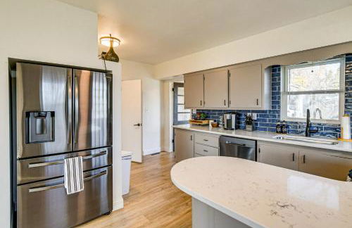 Home with Spacious Yard, 3 Mi to Dtwn Des Moines! - Foto 9